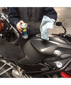 WD-40 Cera Lucidante per Moto 400 ml - Finitura Brillante e Protezione