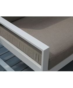 Salotto angolare da giardino alluminio bianco effetto rovere con cuscini - divano e tavolino Silvia Domo Mea