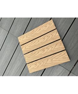 Piastrella ad incastro WPC 30x30 cm per esterni colore teak naturale antiscivolo