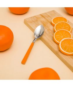 Cucchiaino con manico arancione